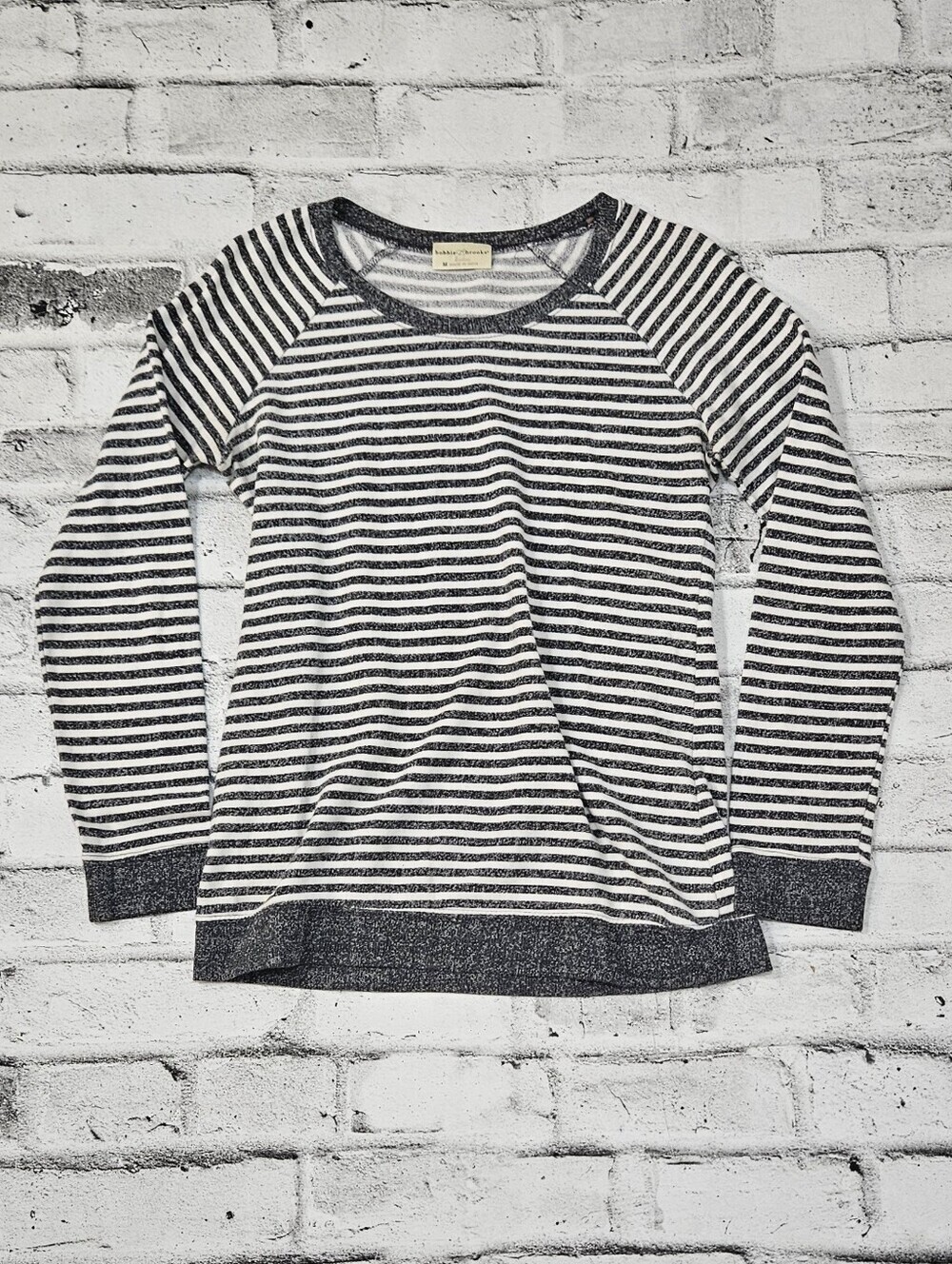 Bobbie Brooks Striped Pullover Sweatshirt Medium Charcoal Grey & White Top